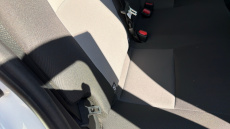 Toyota Yaris 1.0 [72] VVT-i Icon Tech 5dr Petrol Hatchback